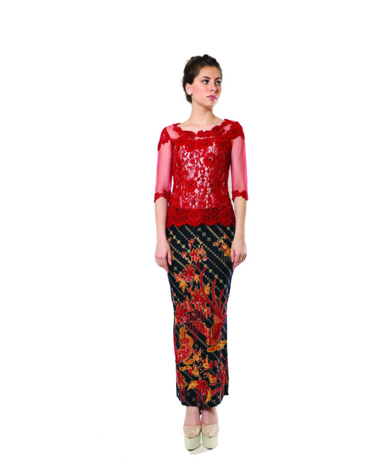 kebaya merah full - elisa calvi jada fire