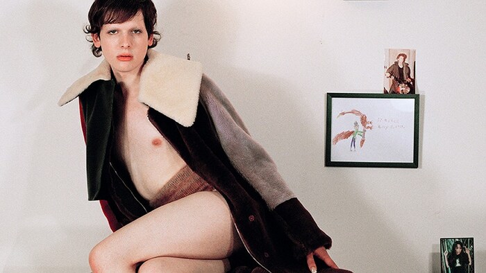 chris burken like hari nef nude photo darlene hubick recommends hari nef nude pic