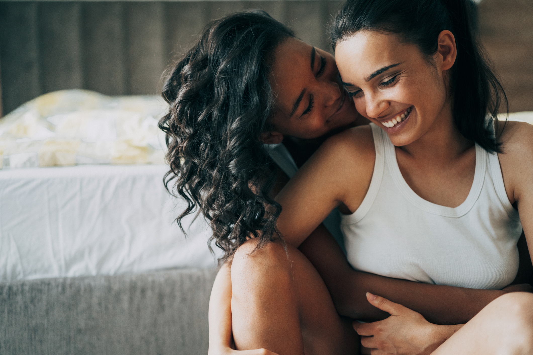ana quizon recommends lesbians orgasiming pic