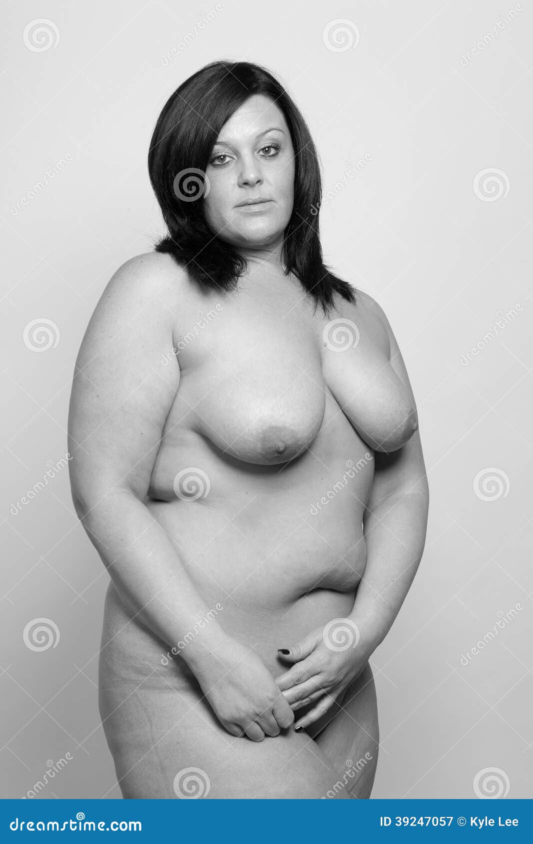 brad ketchum recommends mature woman posing nude pic