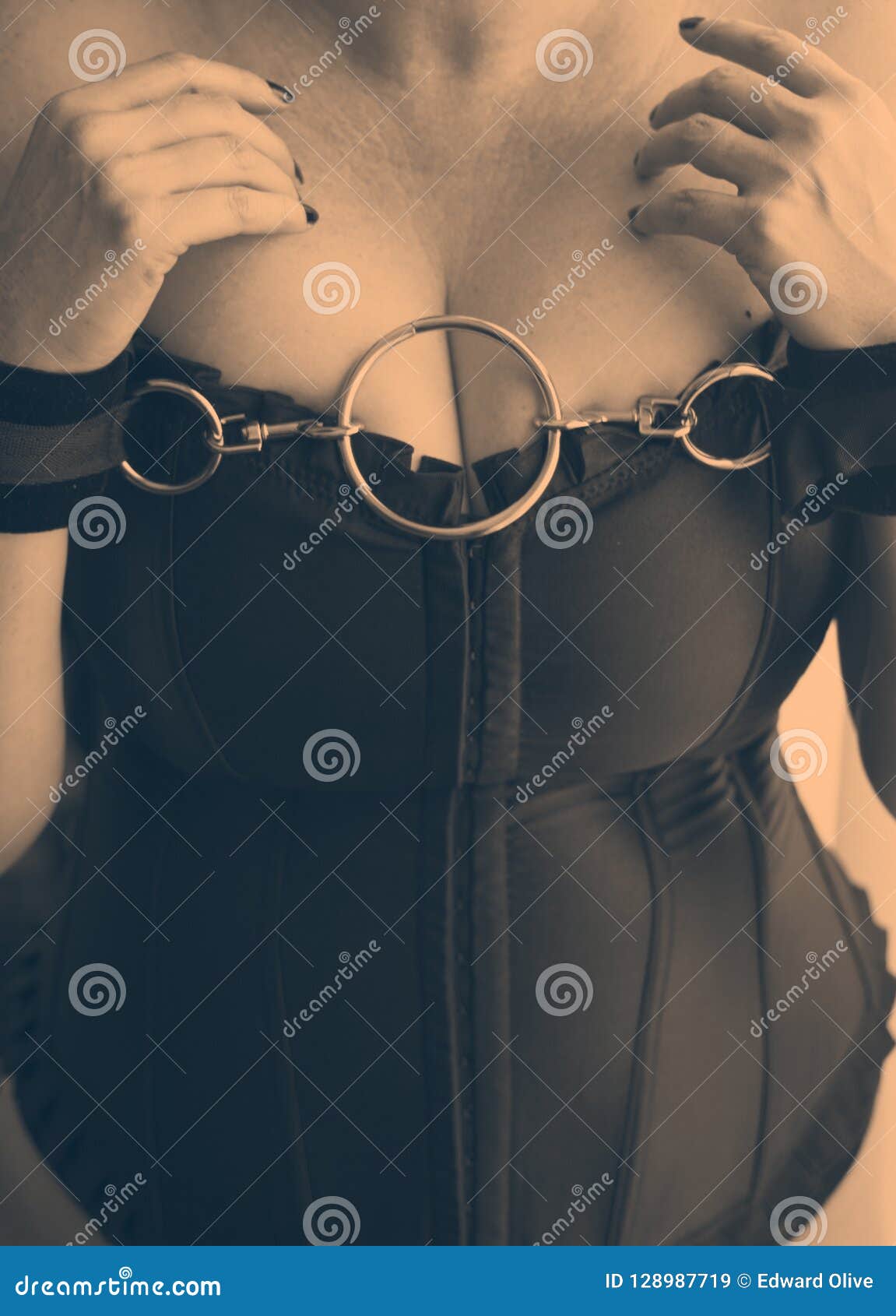 Top pics of catherine colville's XXX archive burcu bulut add photo