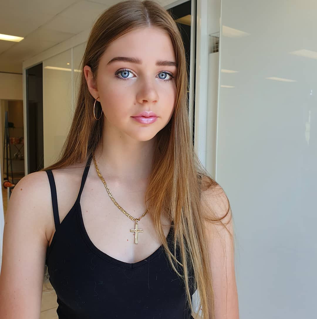 skyla bustierre 2023 - megan ketch nude violetta anal