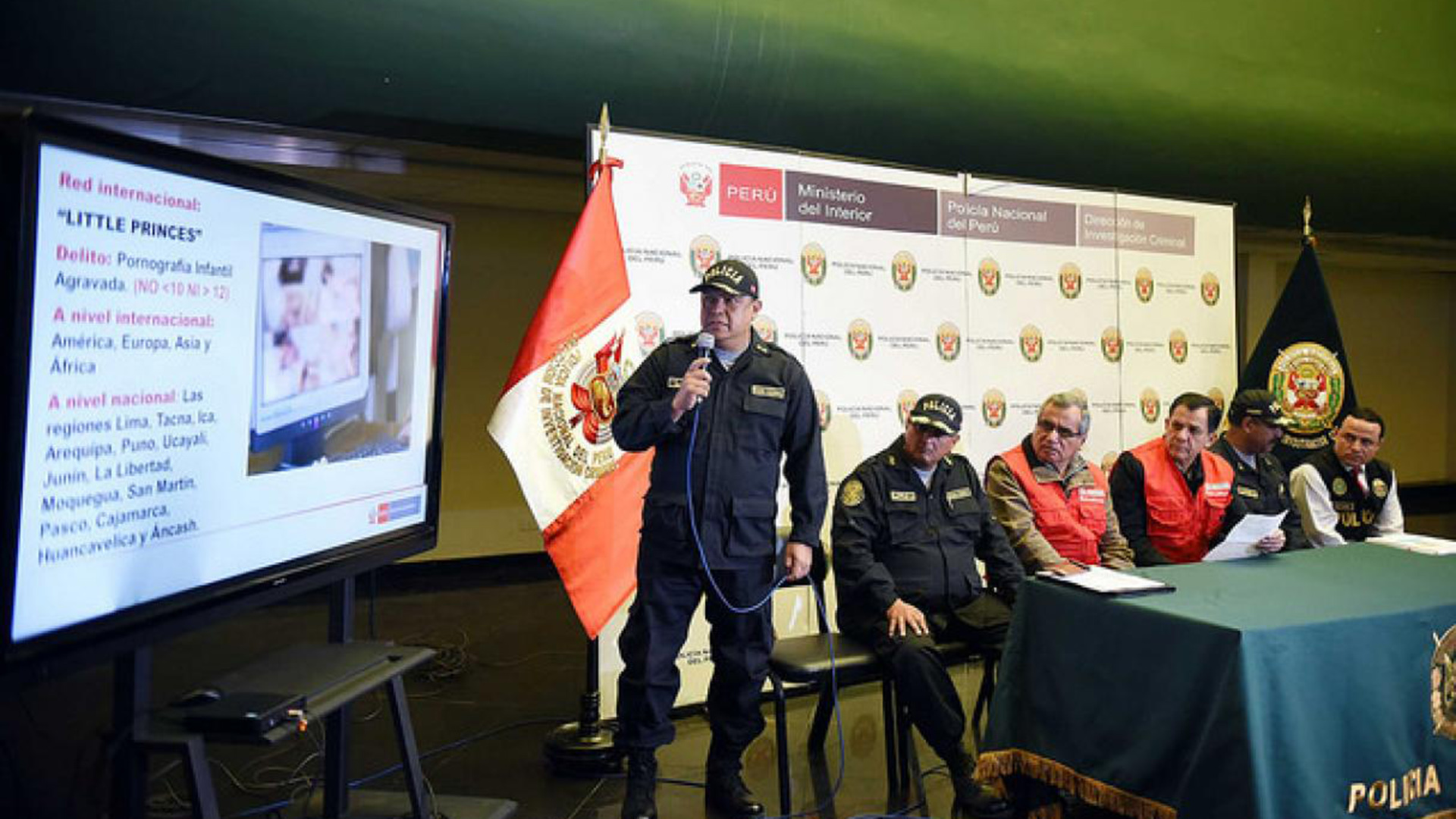 pornografia de peru and cum pornografia de peru