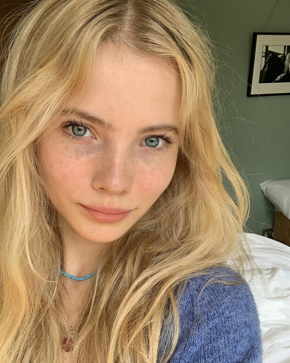 ts freya wynn - ella knox sis black mastubation