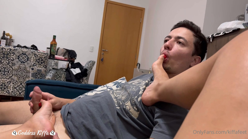 ariel albornoz recommends Goddess Kiffa Feet
