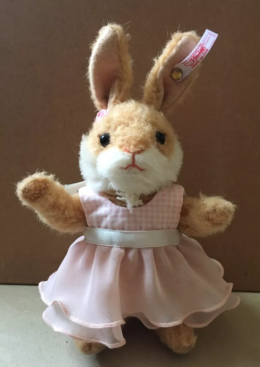 Valery Rabbit latina whores anabel valencia recommends Valery Rabbit