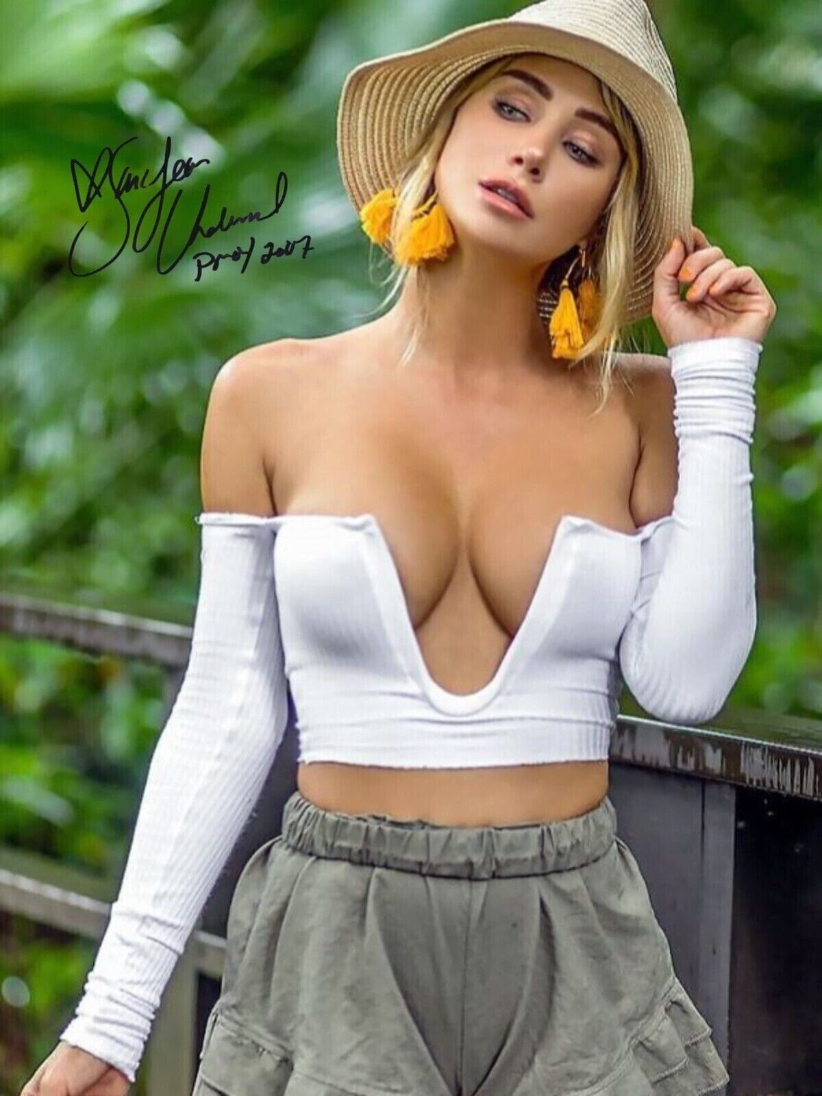 bryan caringal recommends sara underwood only fans pic