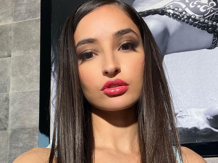 Best of aleisa shirley anita fredricks share mom takes daughter to porn shoot photos