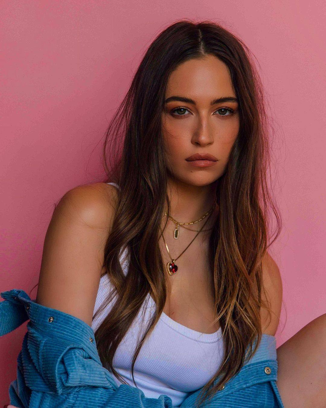 bidyut sengupta recommends elsie hewitt playboy pic