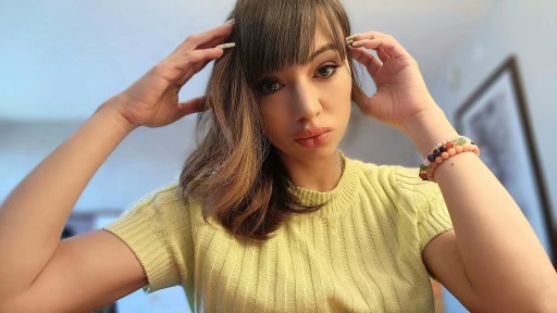sasha pearl of the middle east - kira red lily lou lesbian
