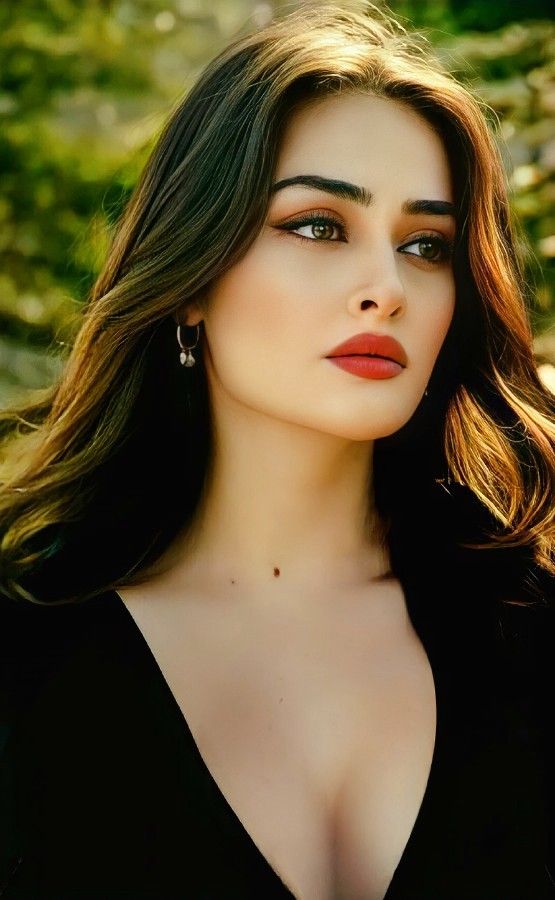 aleksovska recommends big turkish tits pic