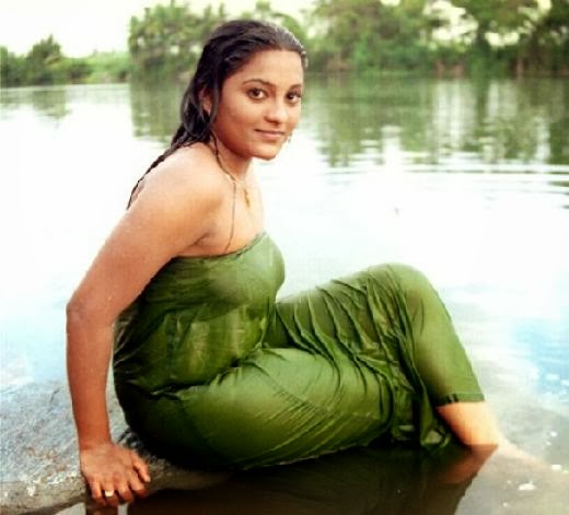 indian spy bathing - kendall woods threesome britney spears nude ass