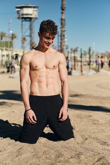 christopher fillyaw recommends images of guys naked pic