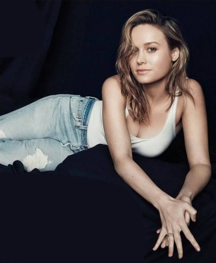 aris jackson recommends brie larson nhde pic