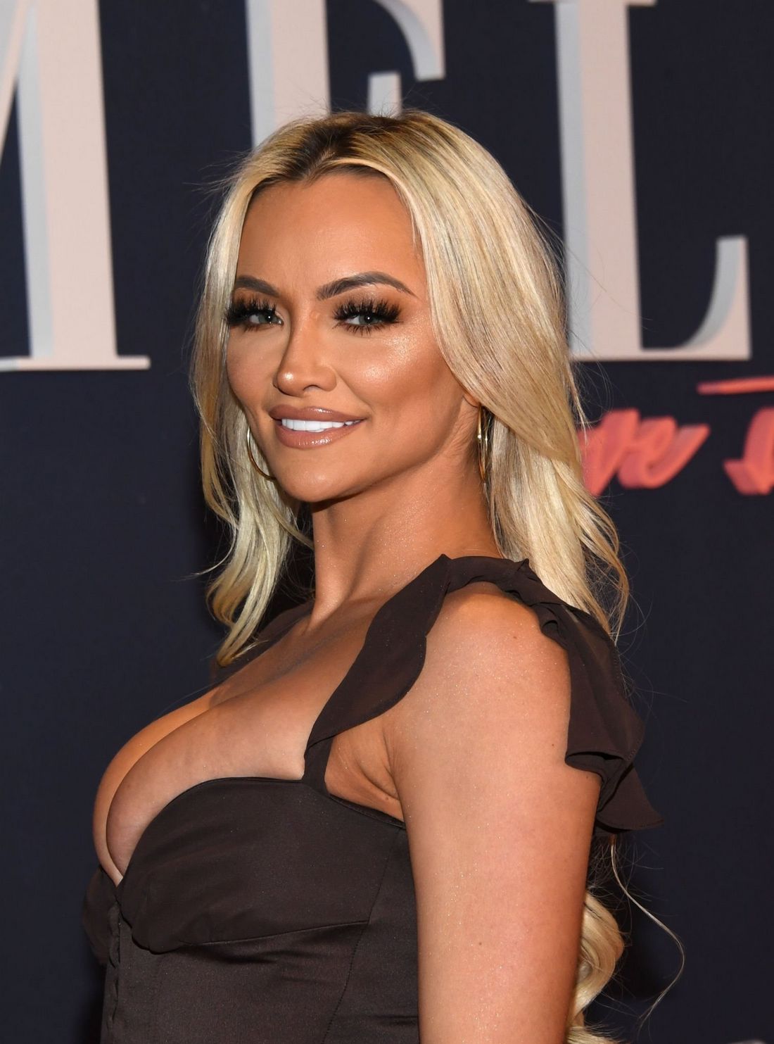 david blunden recommends lindsey pelas cam pic