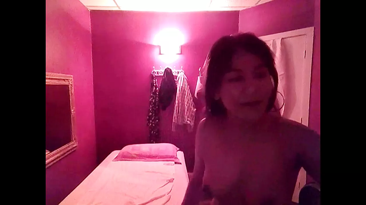 milf massage parlor - horny grannies love to fuck chubby mature 69