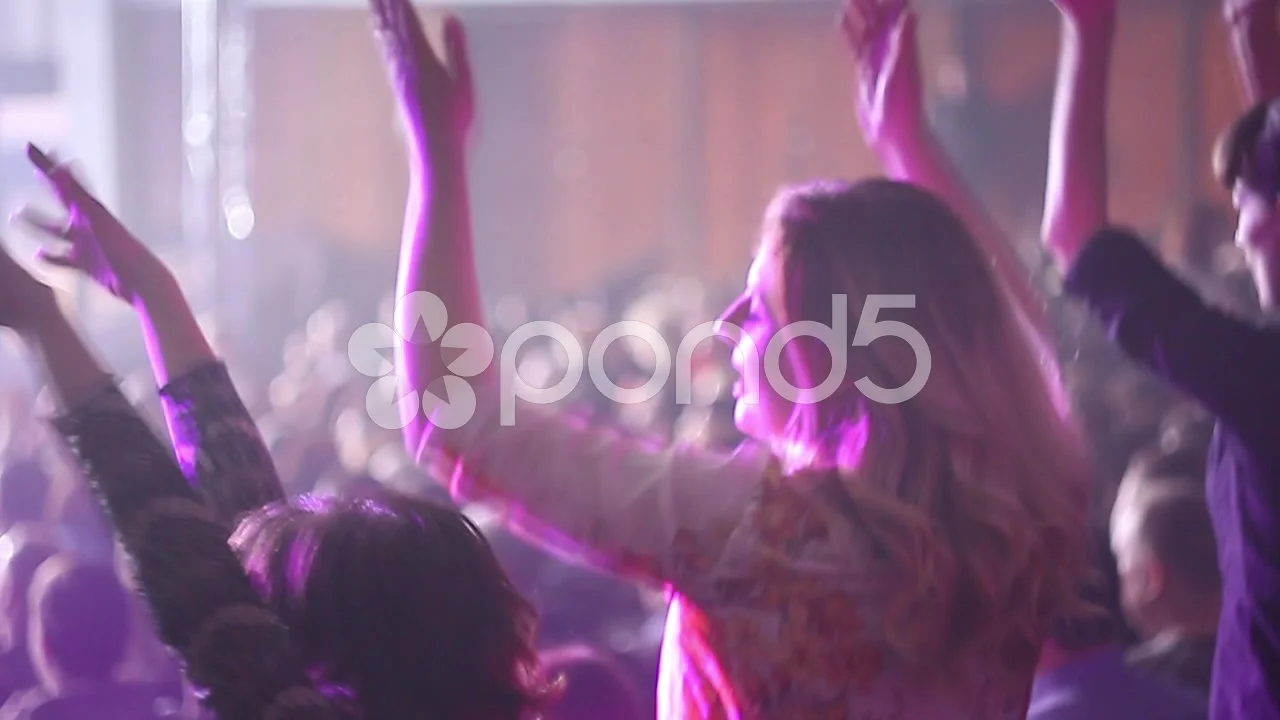 Milf at 30 clitho porno Women Flashing At Concerts dating swingers