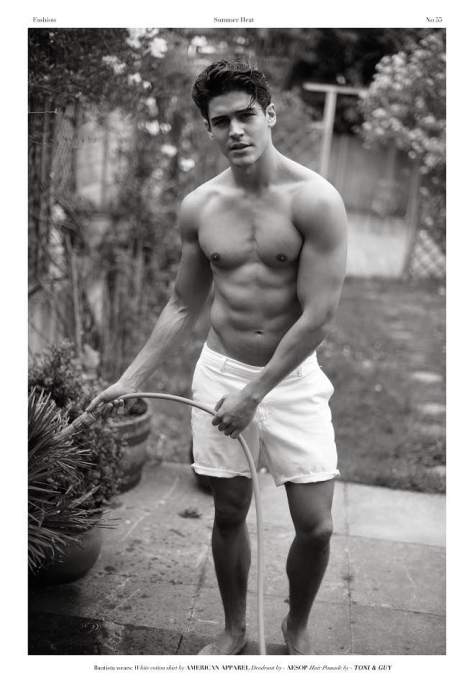dan heyden recommends Mexican Male Model