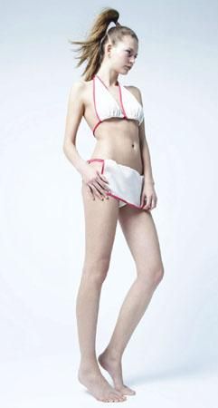 chor moua add photo fundoshi woman