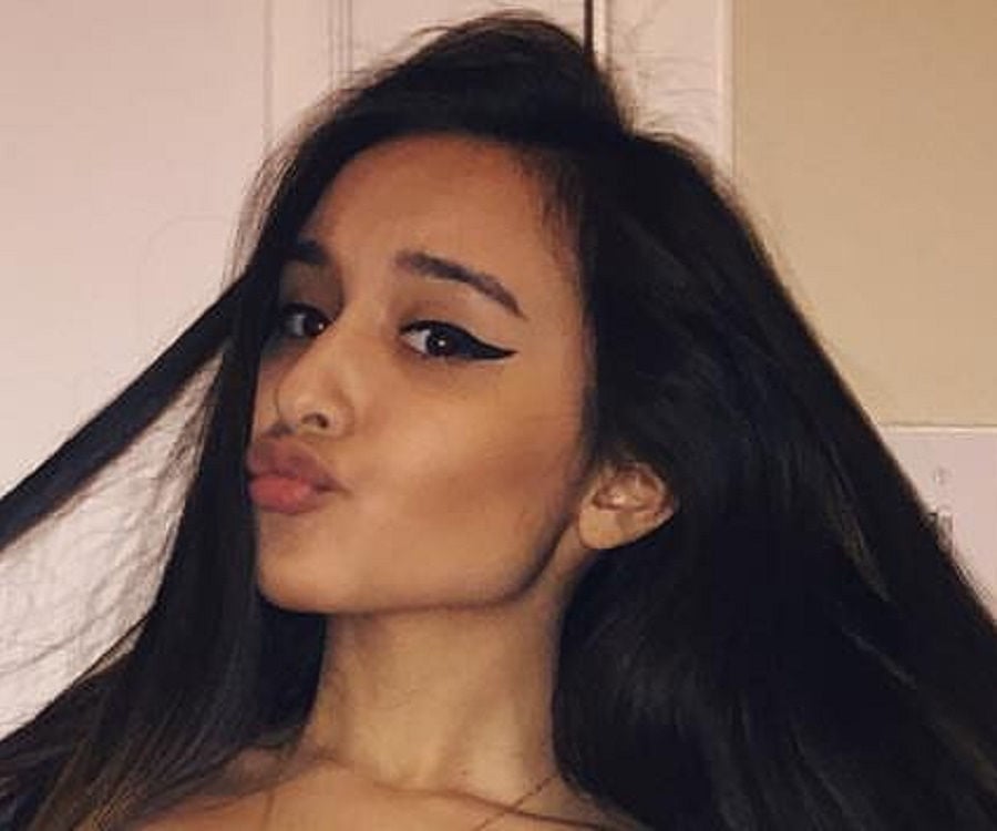 alahna ly onlyfans leaked - meena rayann nude totally naked women