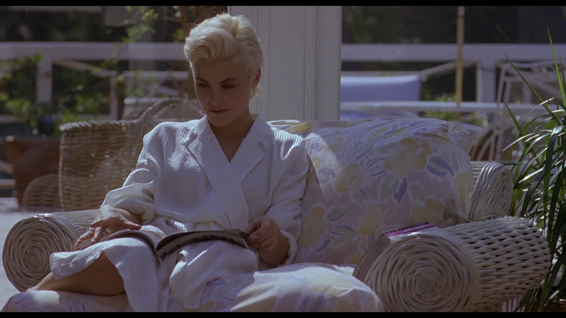 alice unciano recommends sherilyn fenn two moon pic