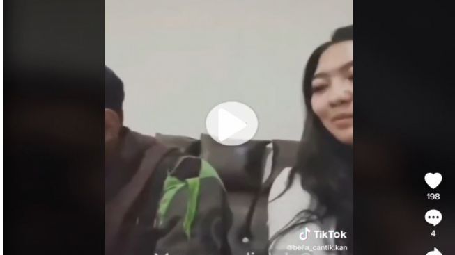 prank ojol porn - japanese father in law porn caught my cousin masterbating