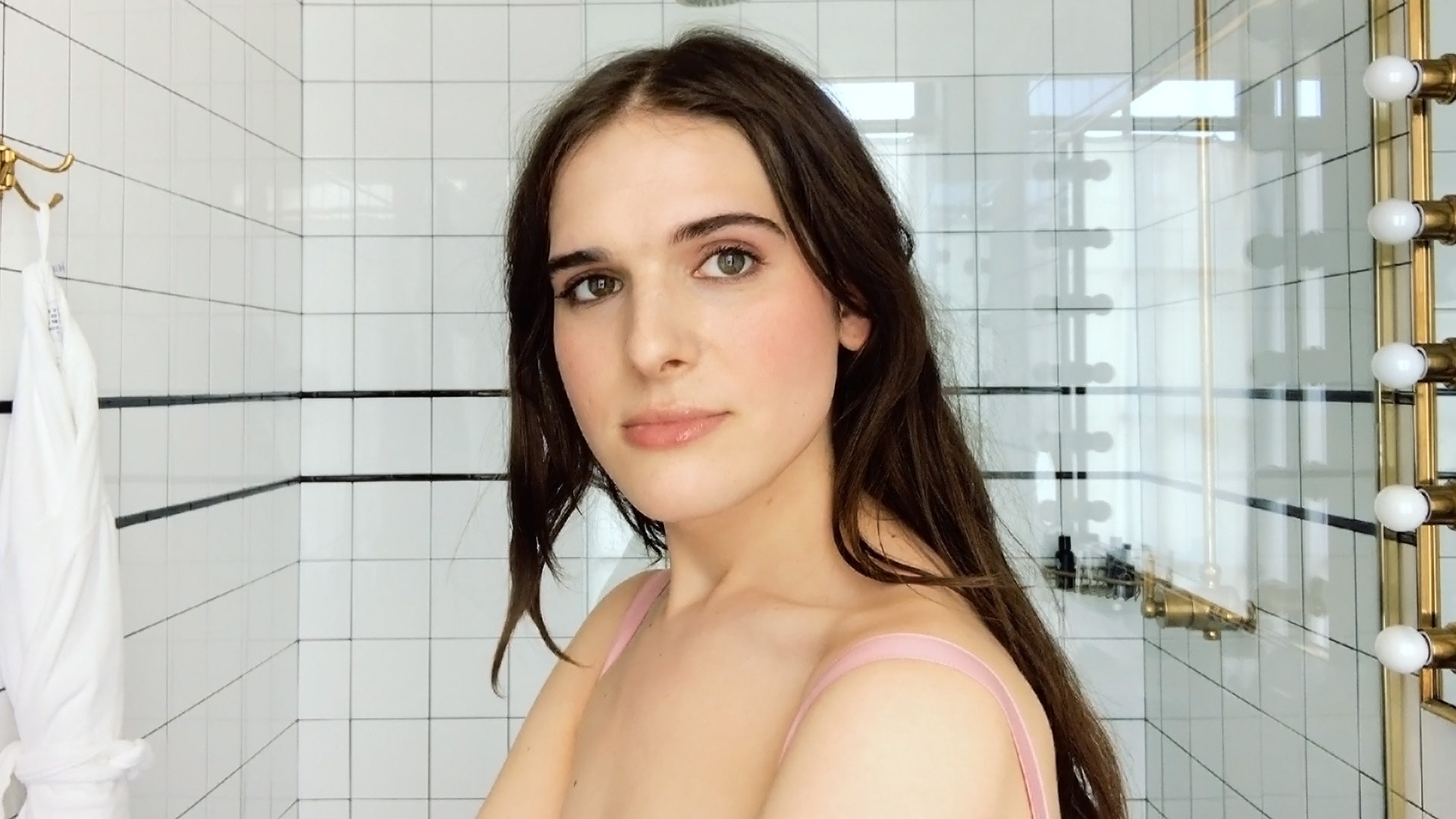 Aria logan sex angucken Hari Nef Nude maine escort