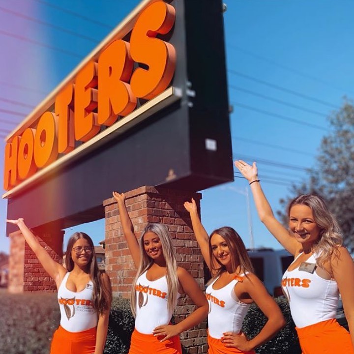 welcome to big hooters - venessa kirby nude handjob blowjob