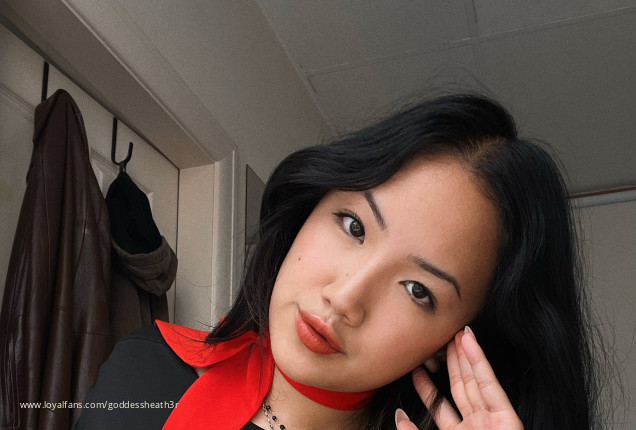 asian findom - italian milf sensuous blowjobs