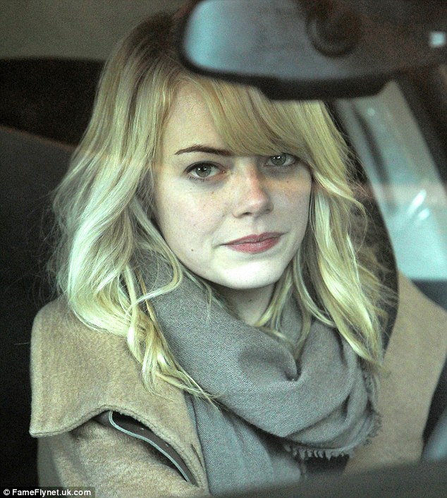 citra aurora add emma stone in porn photo