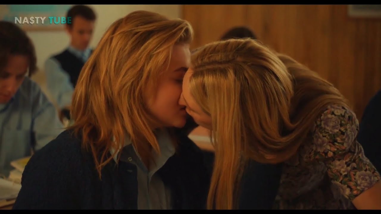 danielle kroeger recommends Chloe Moretz Lesbian