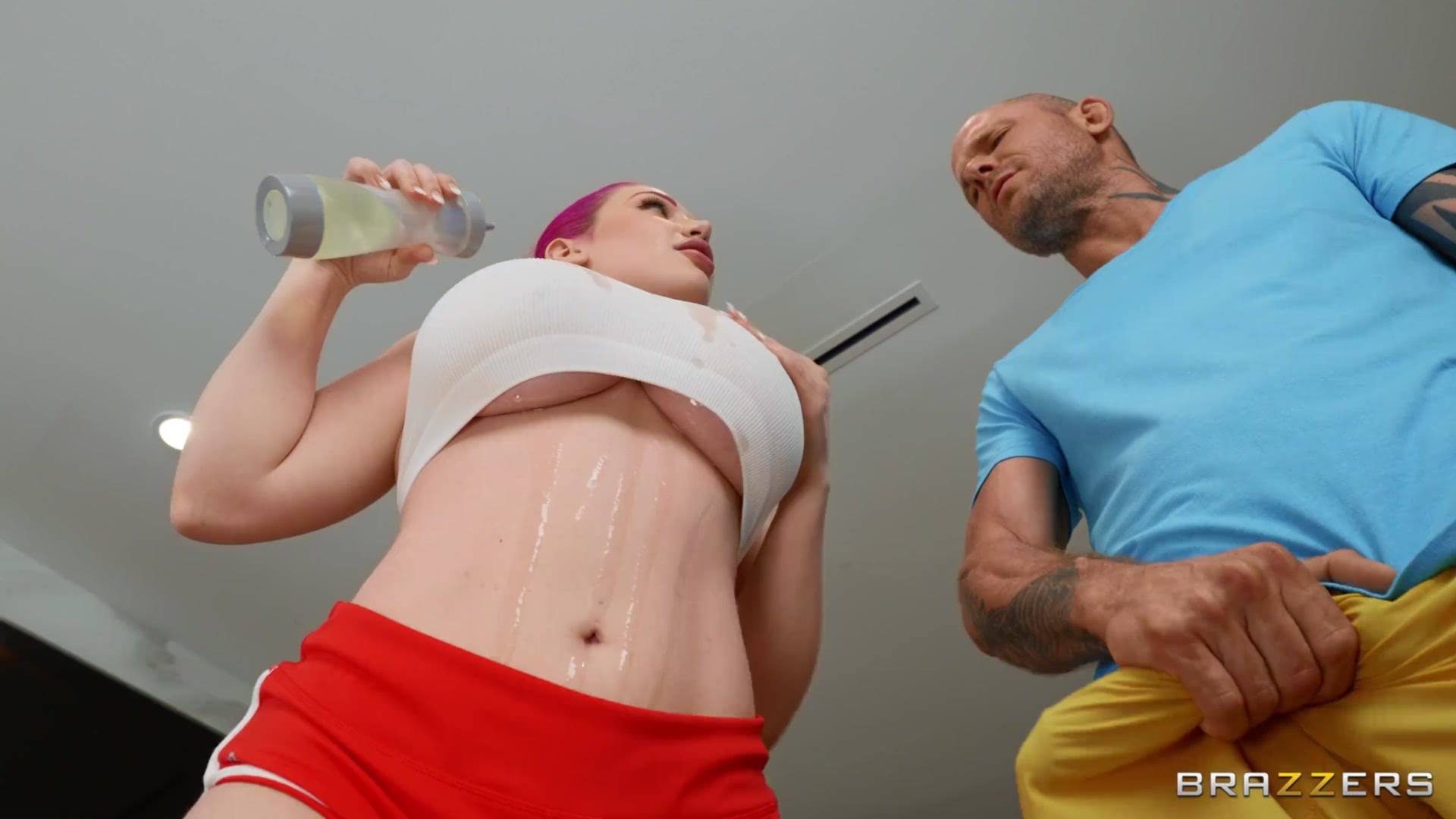 lily lou fucking for fitness - sexy lena footjob skarlet sexy