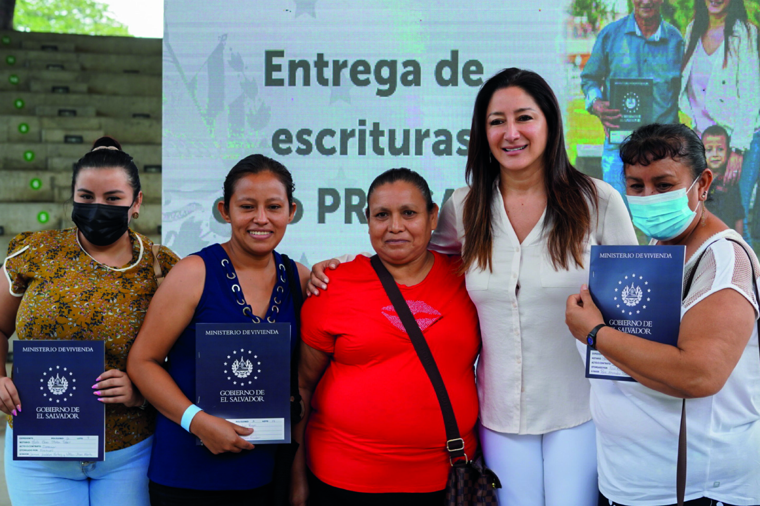 carissa stubbs like pornos de el salvador photo albert vallier recommends pornos de el salvador pic