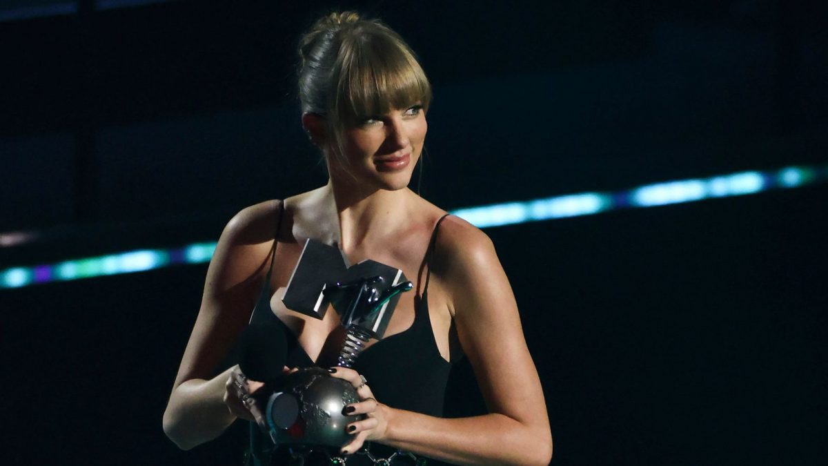 ashton hand like taylor swift pmv photo donald rosa recommends taylor swift pmv pic