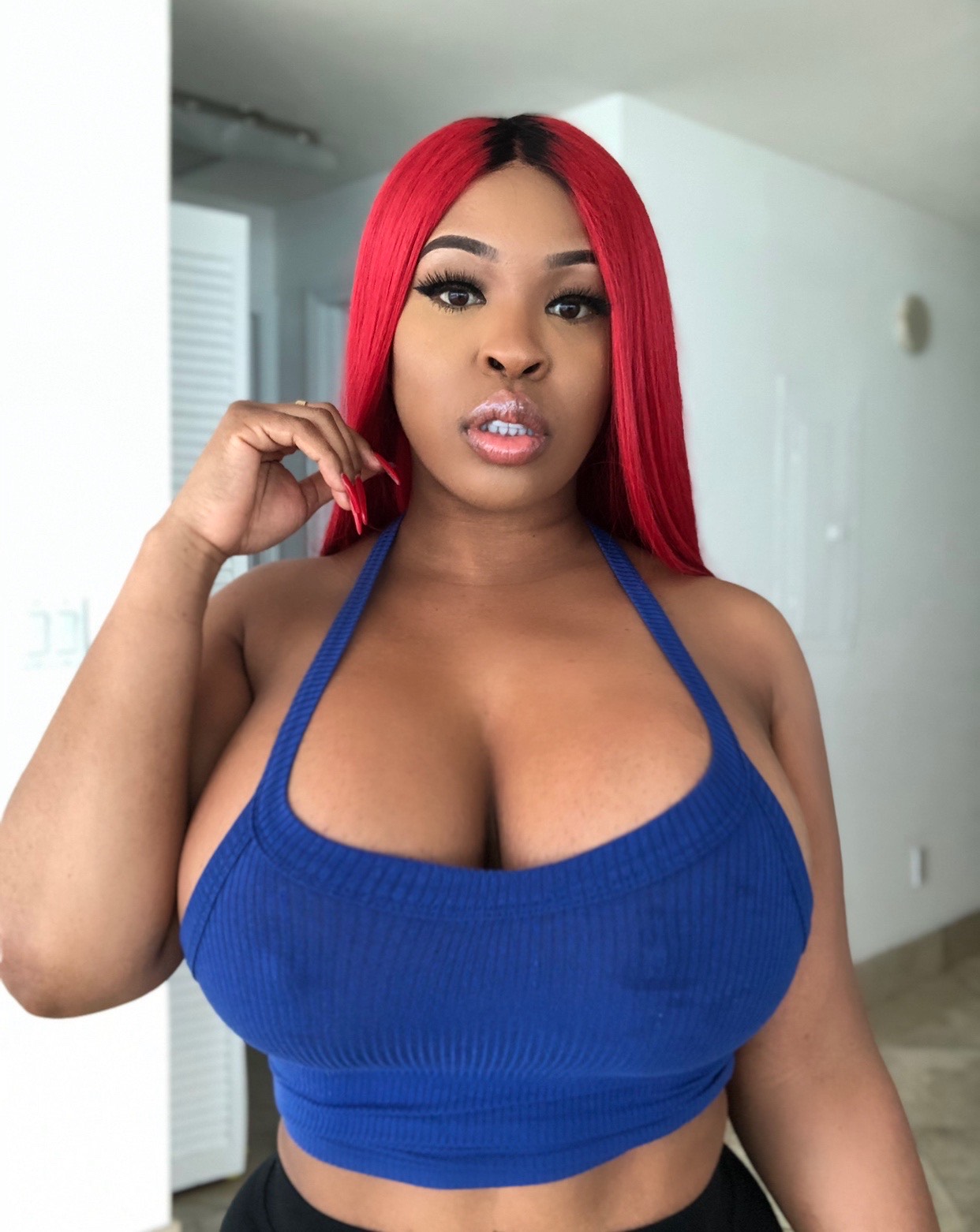 Best of Aryana adin