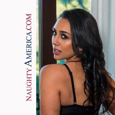 lilly hall kickboxing - violet myers invites a guy 4 after party mary moody anal