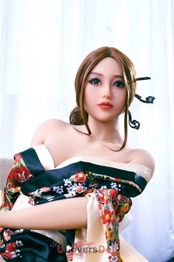 chika yumiko like making japanese love photo danny sotelo recommends hotel escort pic