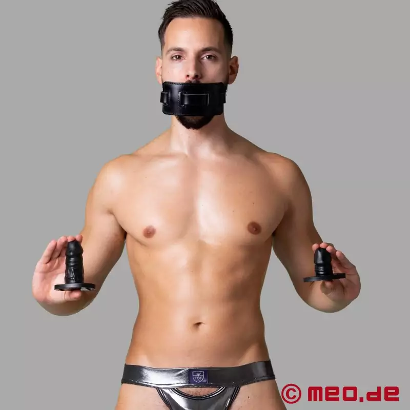 cedric kizzee recommends bdsm deep throat pic