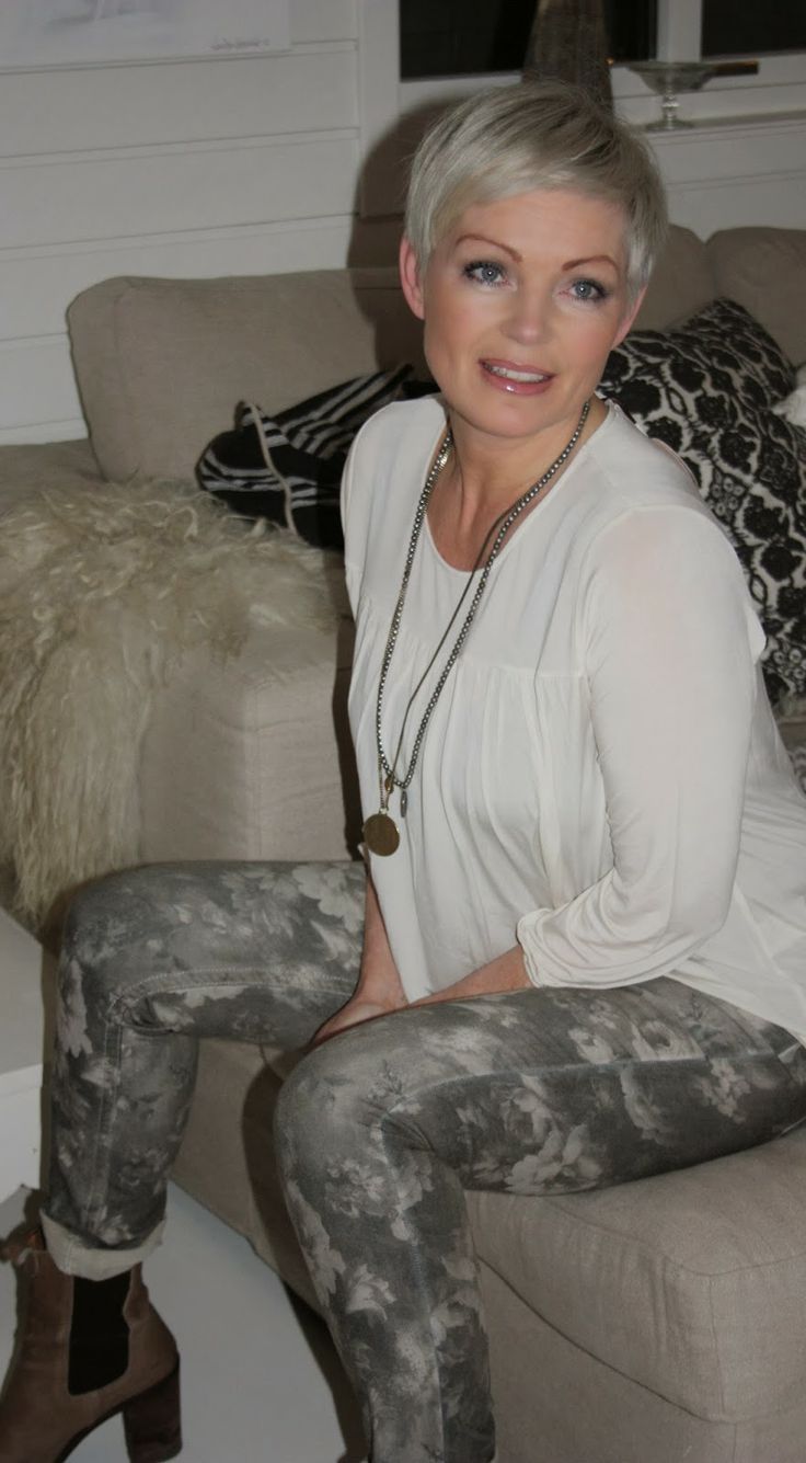 beautiful mature nude women pictures - porn older mature women skyla novea solo