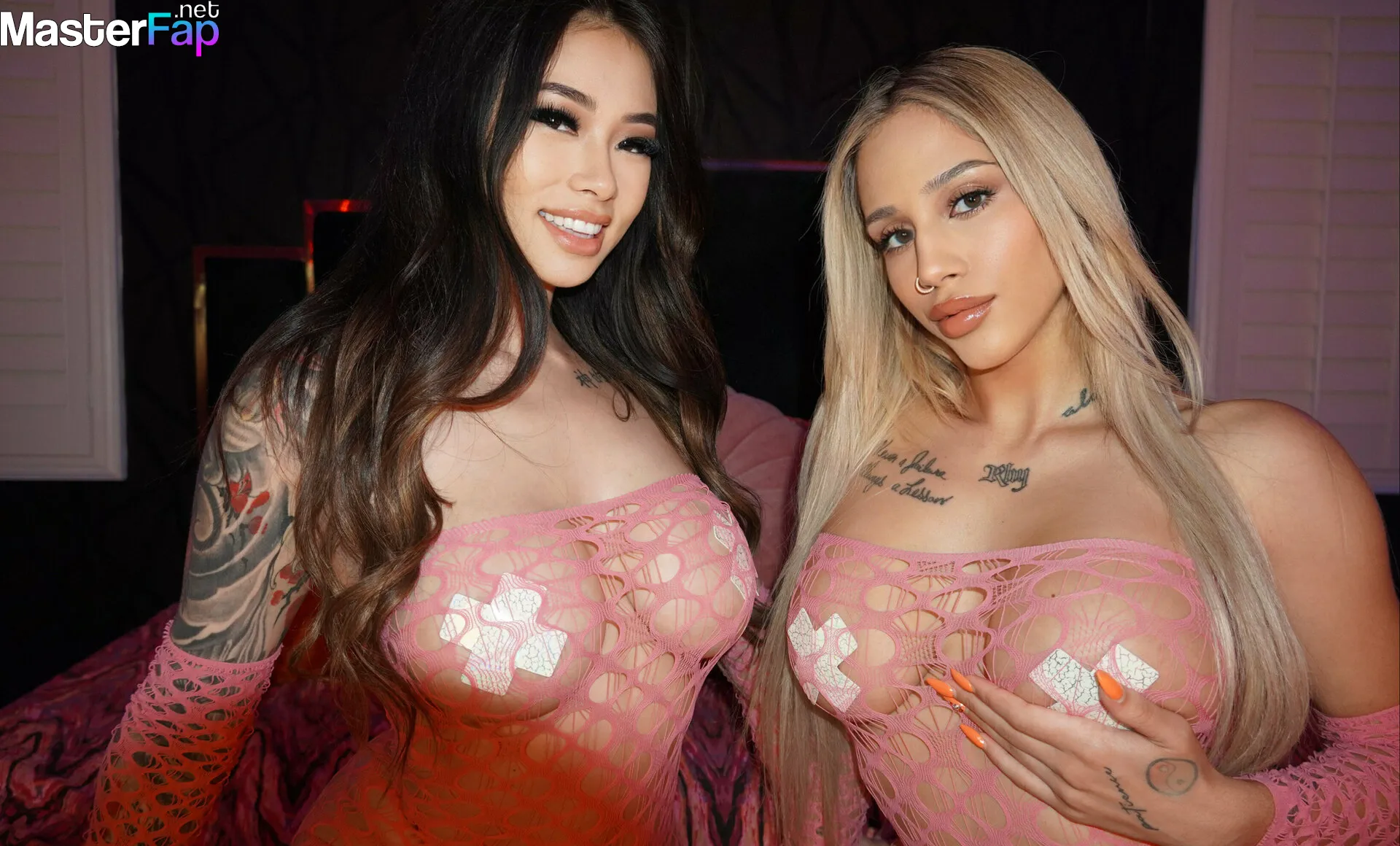 amir peer share lindsey pelas onlyfans live