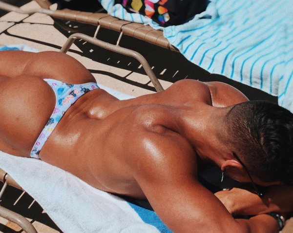 ani setiani recommends tight twinks pic