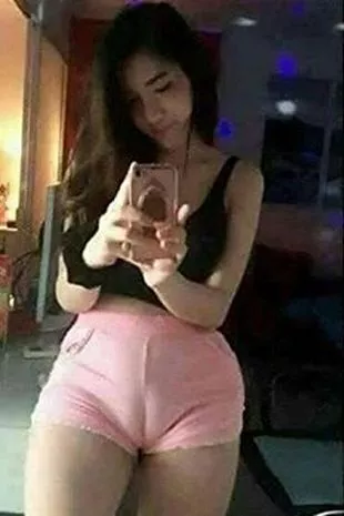 amy frazey recommends Camel Toe Japanese