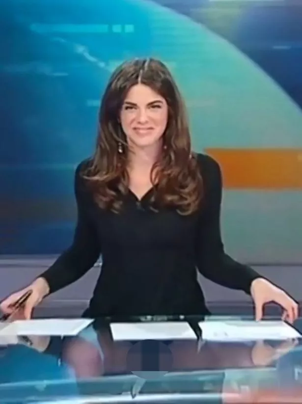 Best of saudi sexvideo christian eklund share costanza calabrese see through desk photos