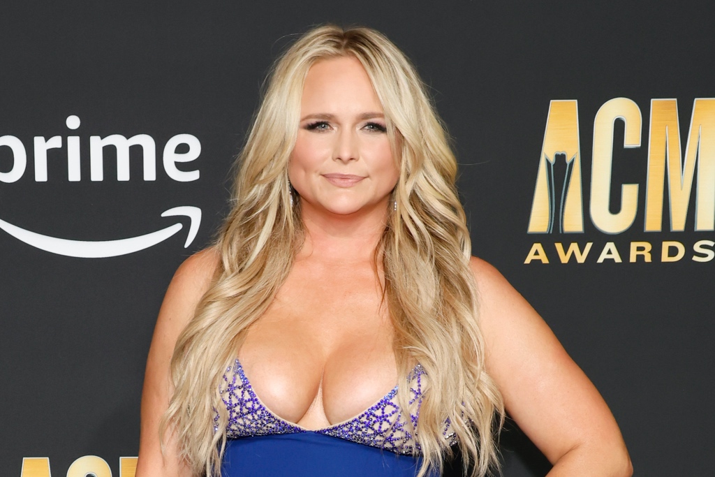 darlene major recommends Miranda Lambert Nude Photos