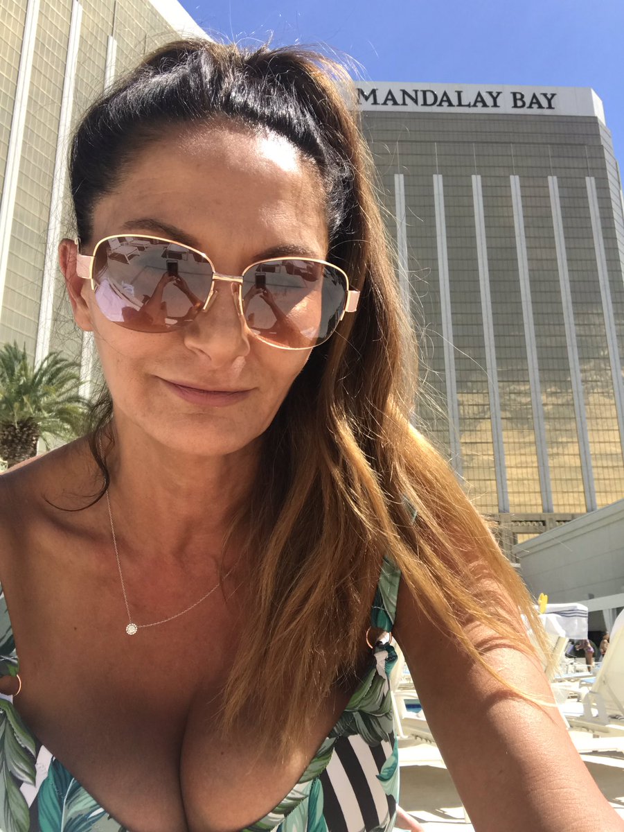 petra verkakik - dani daniels and cherie deville masturbate online webcam