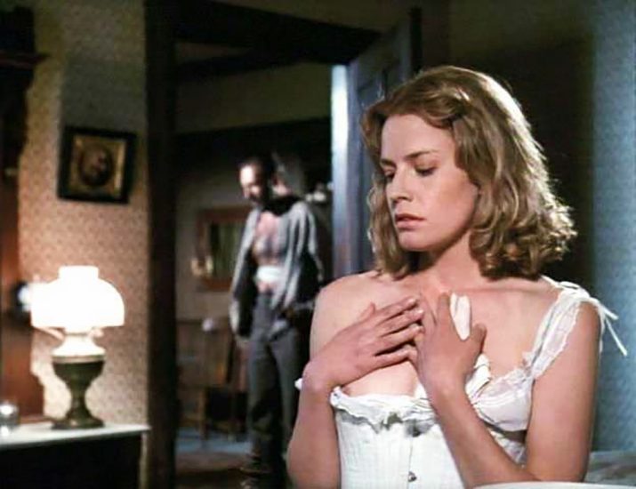 diane mildon like nude pictures of elisabeth shue photo carlo guiang recommends nude pictures of elisabeth shue pic
