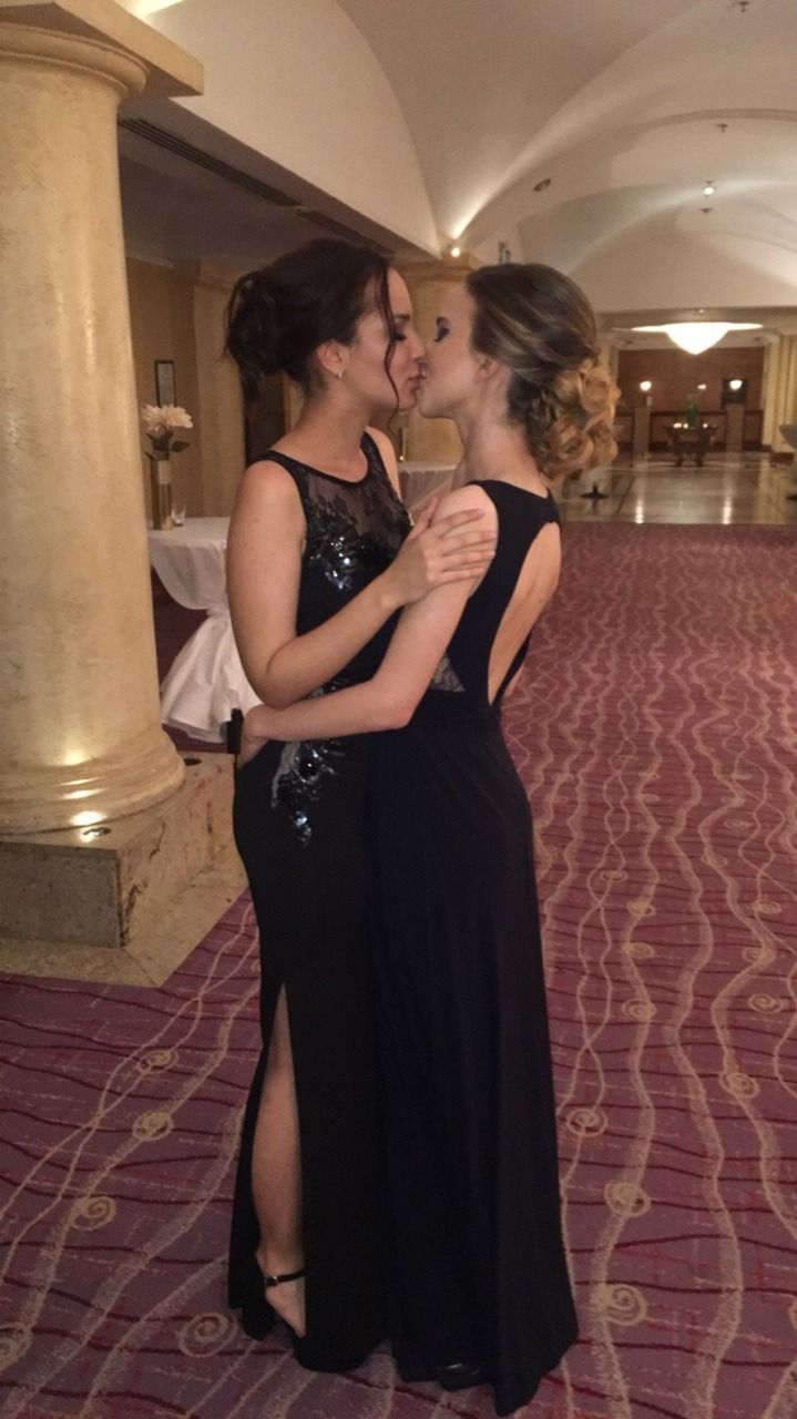 lesbian first time erotic - karina hart live webcam pussy