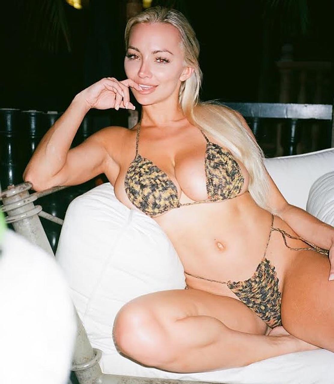 lindsey pelas topless - horny nude wives gonzo pornstar