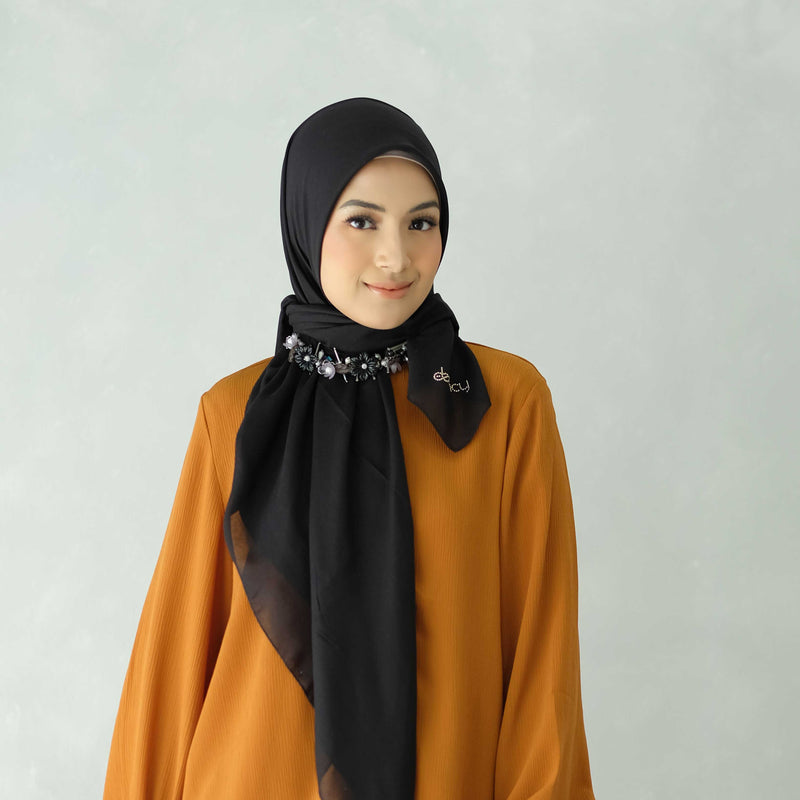 daniel basic recommends liza hijabi pic