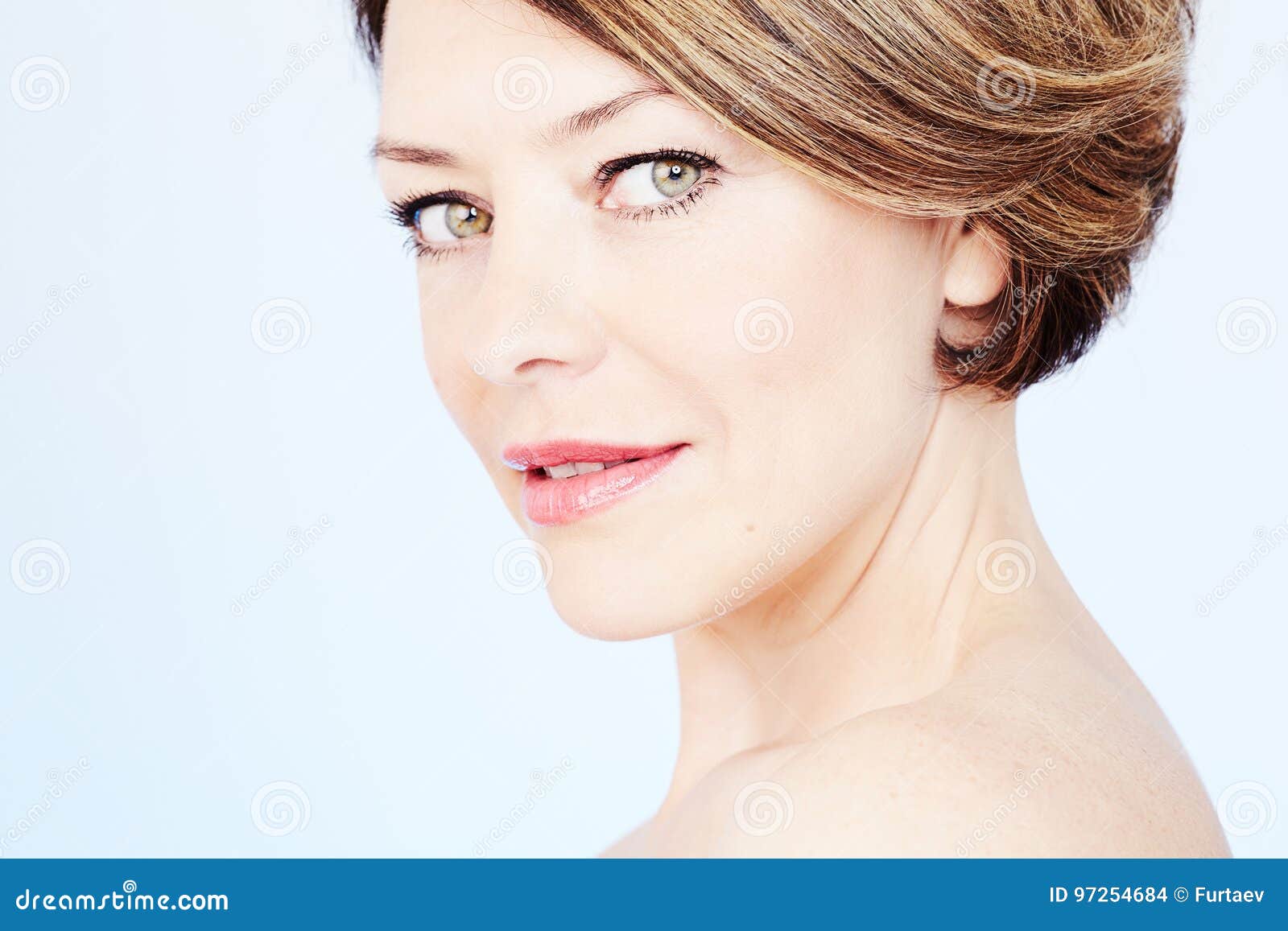 mompov nelia - rachel mcadams height weight suzy cortez onlyfans